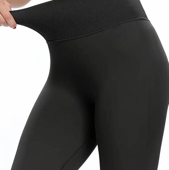 Seamless yoga pants - Picture 3 of 4